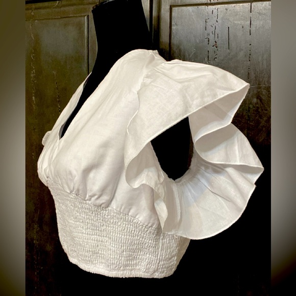 SHEIN white Ruffle sleeves, v-neck Cropped top. Size Large with bag - Picture 2 of 9